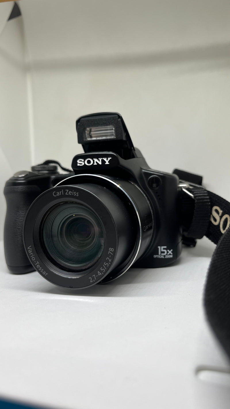 Sony Cyber-shot DSC-H50 Preta (na caixa)