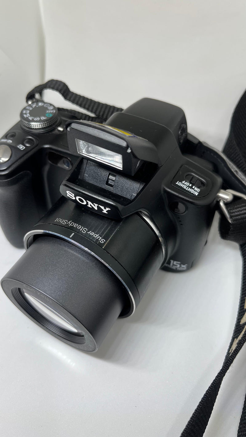 Sony Cyber-shot DSC-H50 Preta (na caixa)