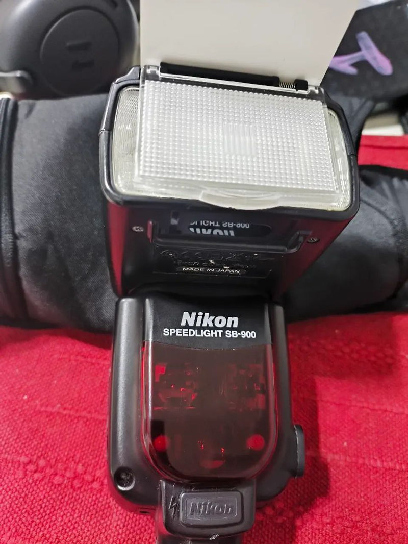 Flash Nikon SpeedLite SB-900